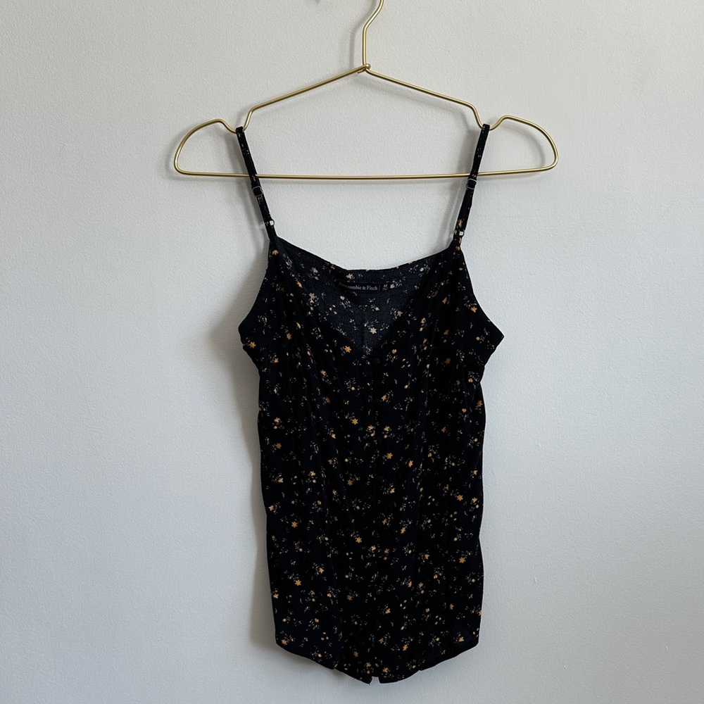 Abercrombie & Fitch Cami SIZE M